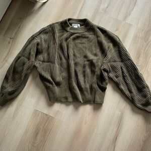 H&M green top, size S